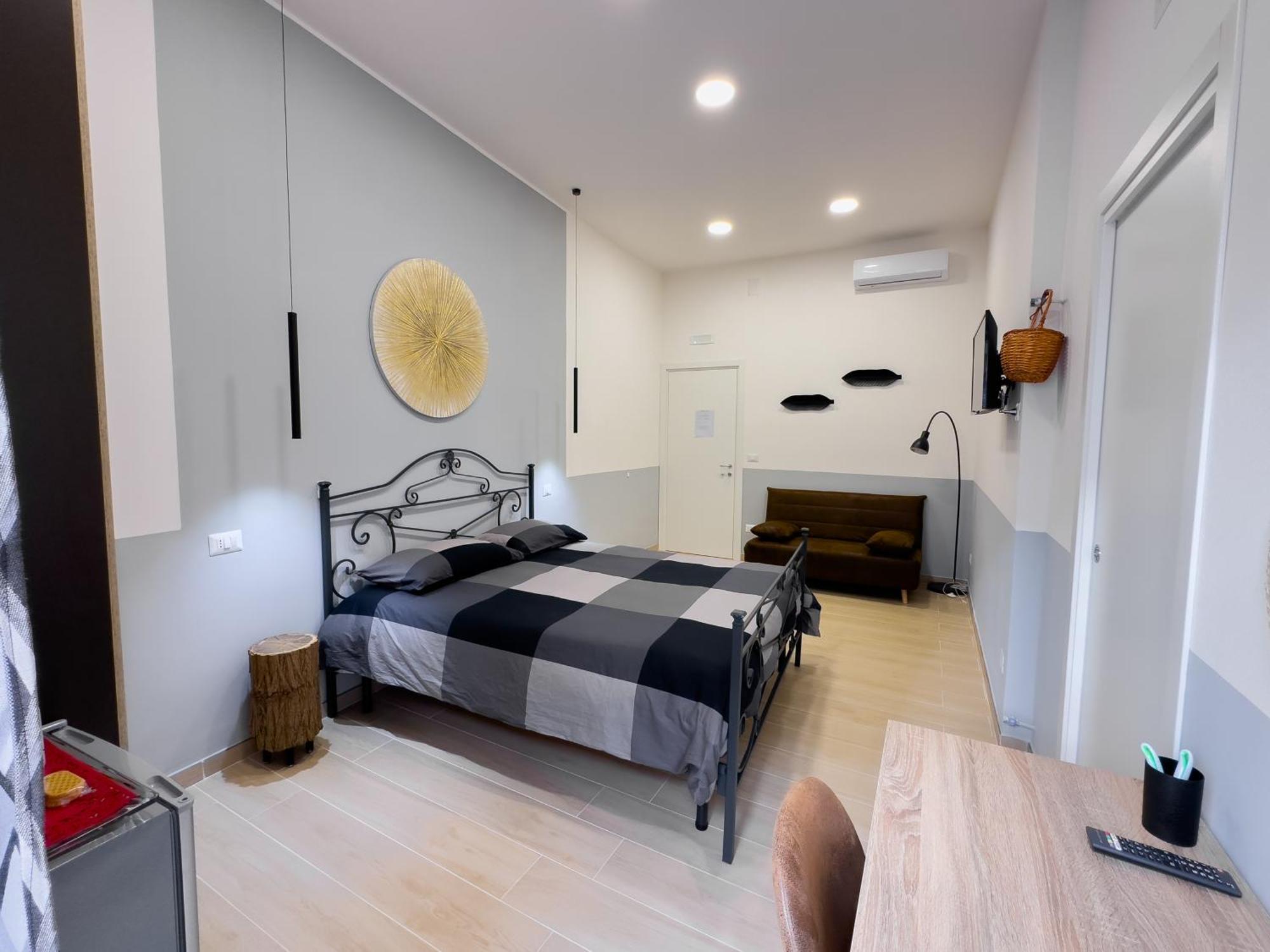 Real Poggio Hotel เนเปิลส์ ภายนอก รูปภาพ