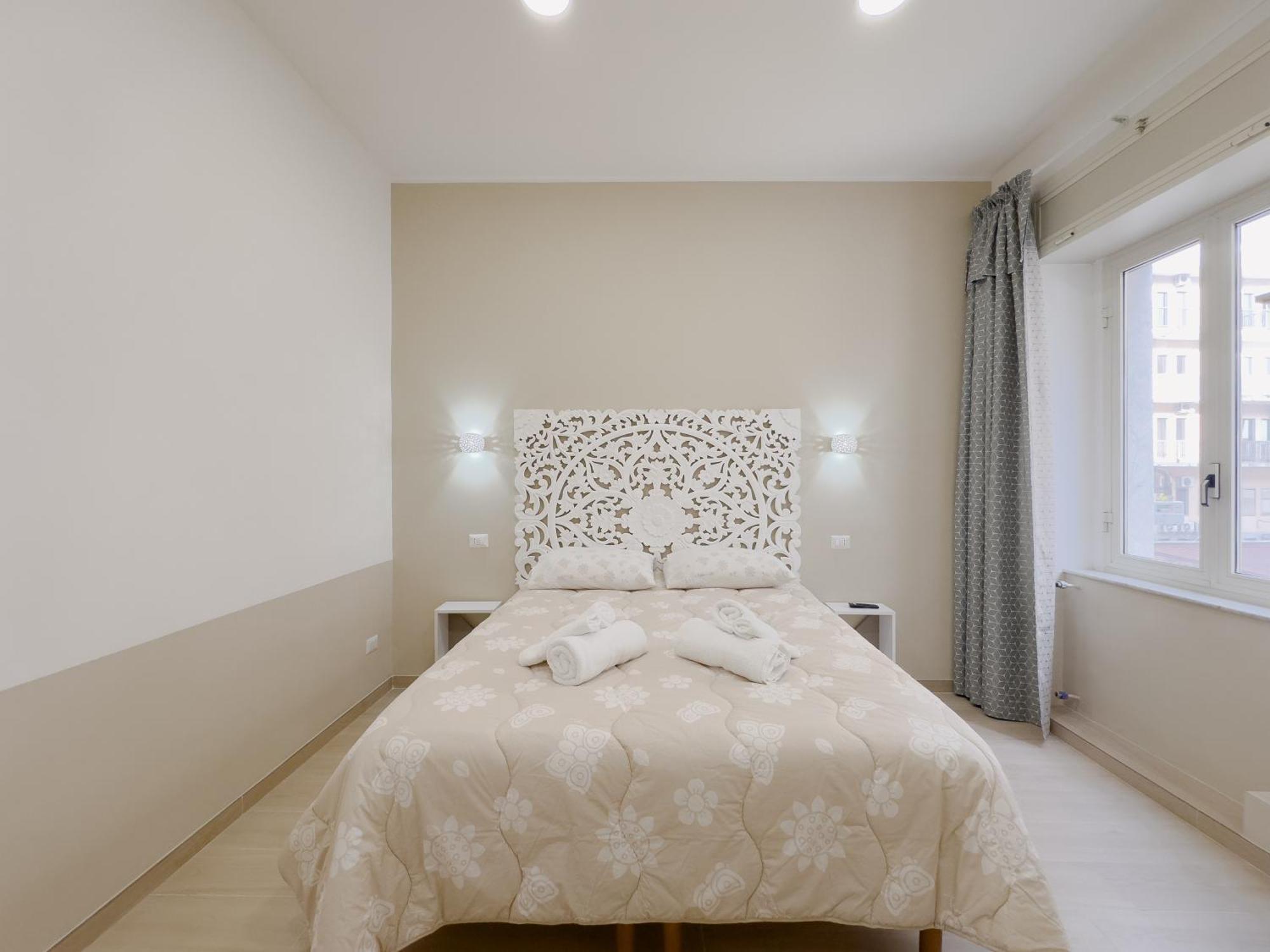 Real Poggio Hotel เนเปิลส์ ภายนอก รูปภาพ