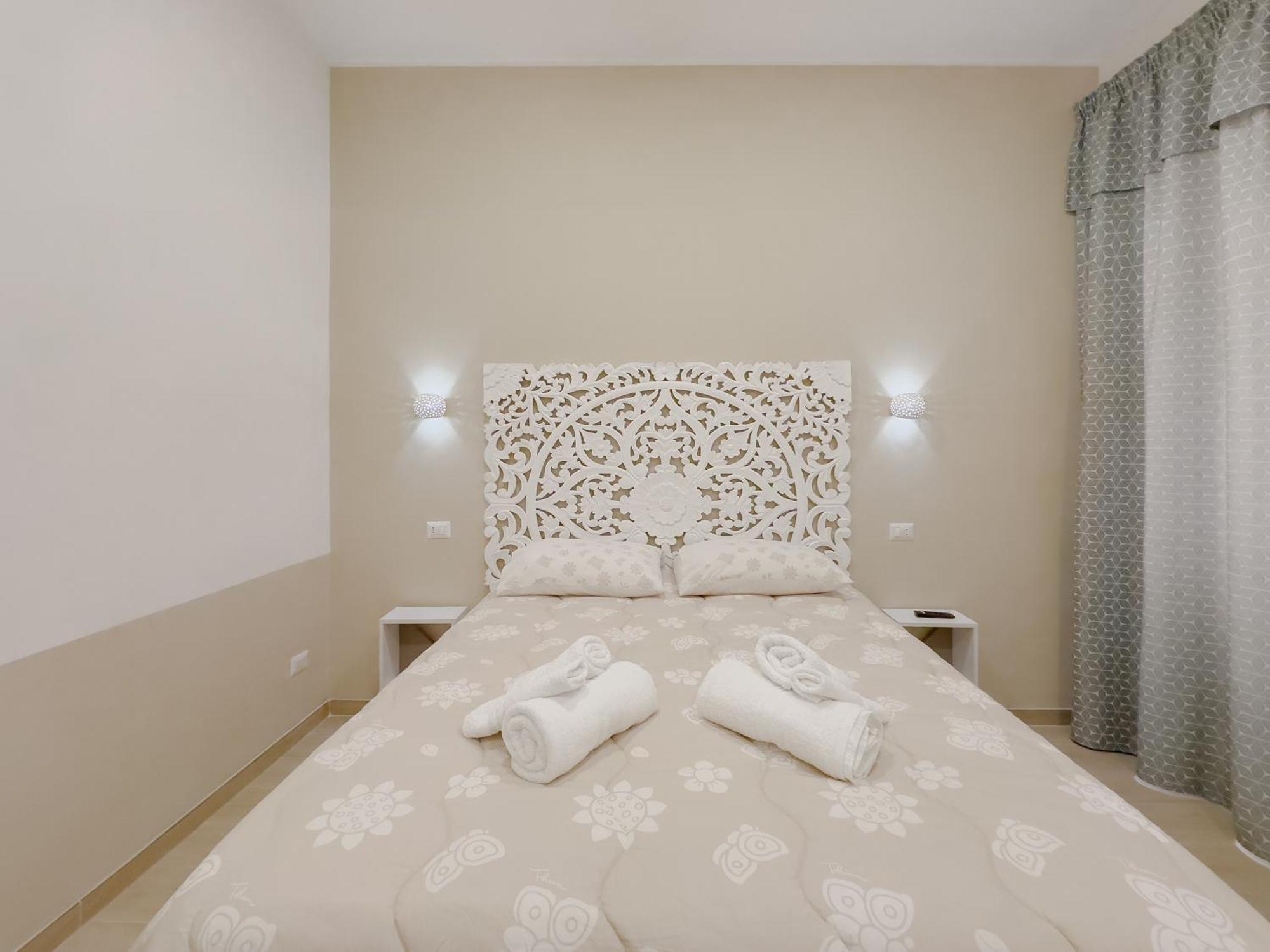 Real Poggio Hotel เนเปิลส์ ภายนอก รูปภาพ